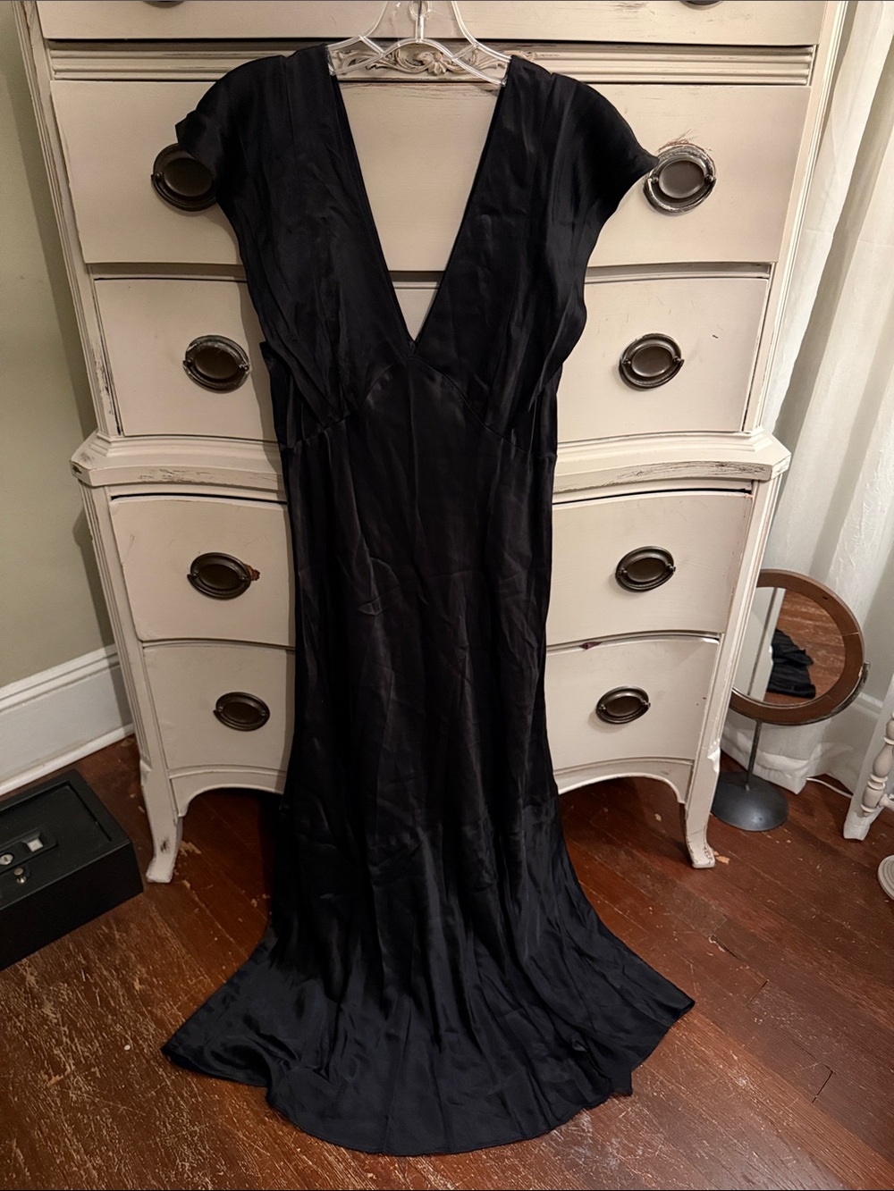 Rails Dina V-Neck Flutter Sleeve Dress M - Picture 6 of 11